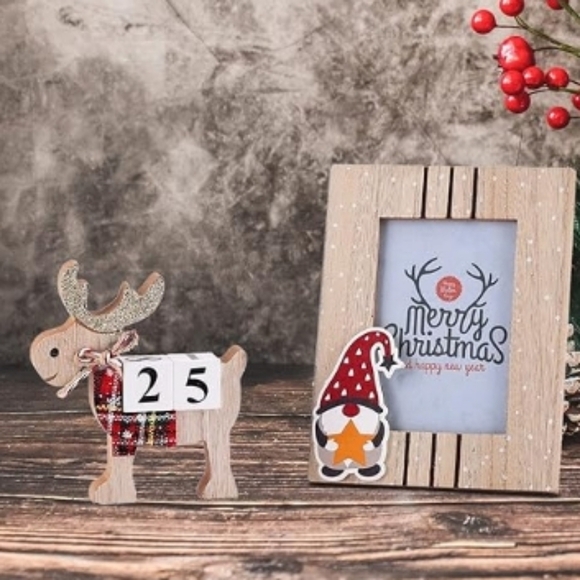 Oyaton Christmas Photo Frame and Reindeer Advent Calendar 2 Piece Set - Picture 7 of 9